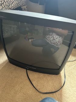 2003 Philips 19-inch CRT TV (no remote) $60