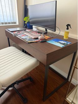 Wooden Desk