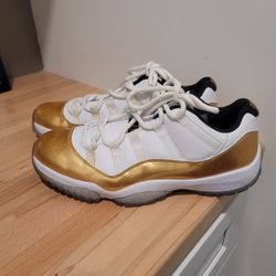 Jordan 11 'Closing Ceremony' Gold And White