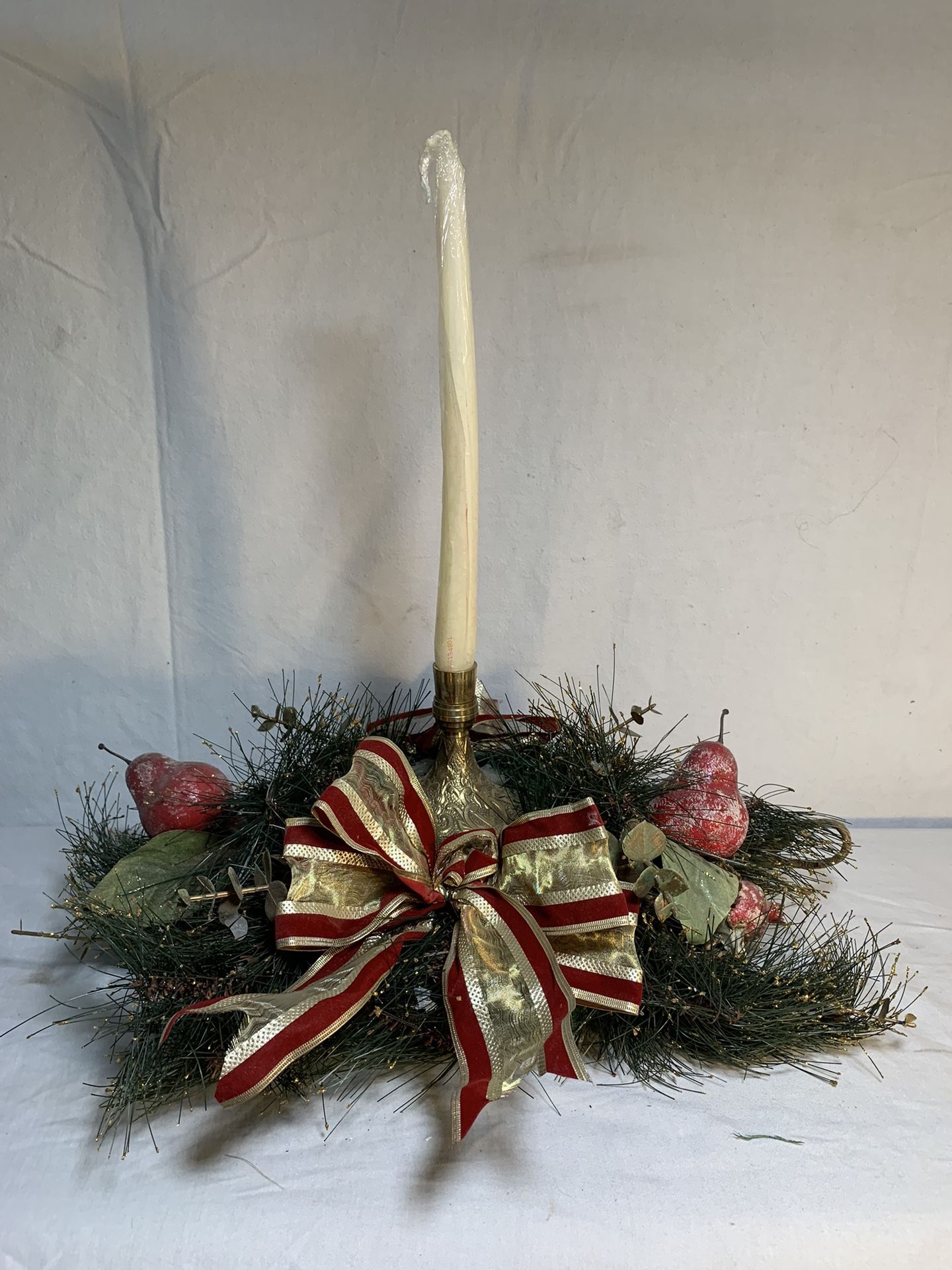 Christmas Candle Centerpiece