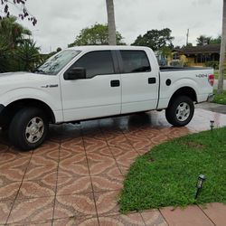 Ford F-150 xl 2013 super crew 5.0 4x4