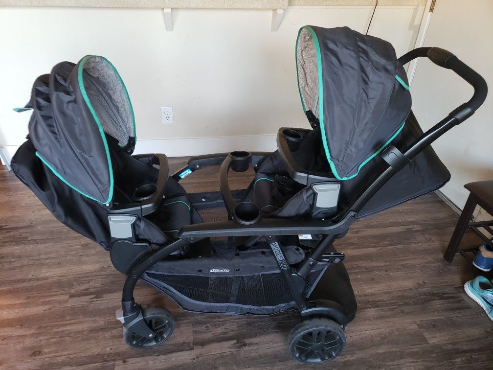 Double Stroller - Gracco