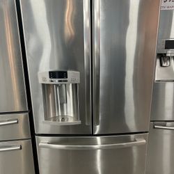 27 Cubic Foot Stainless French Door Refrigerator 