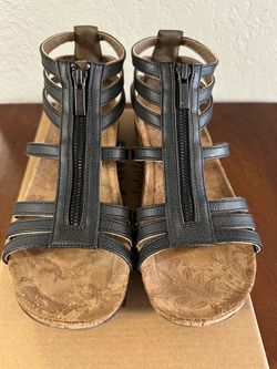 Bearpaw Sandals