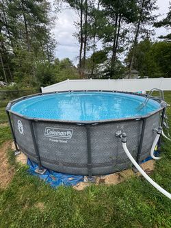 Above ground pool