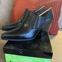 New: Sam Edelman Booties