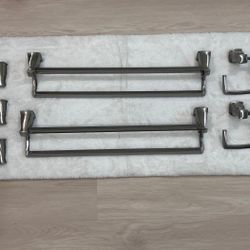 Moen Hensley Collection 