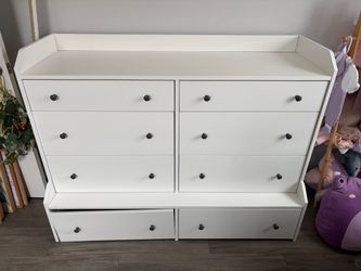 Ikea Hauga 8-Drawer Dresser