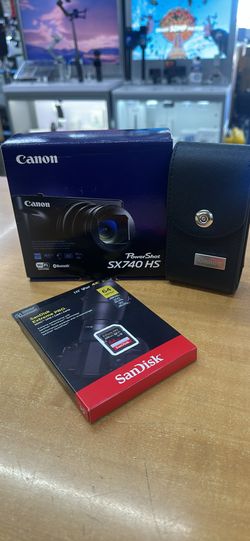 Canon Camera PowerShot SX740 HS Bundle SD Card and Case