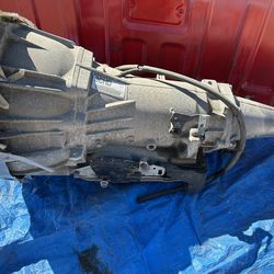 Transmission 4L60 2003 Chevy suburban 127k miles on it