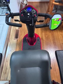 Mobility scooter
