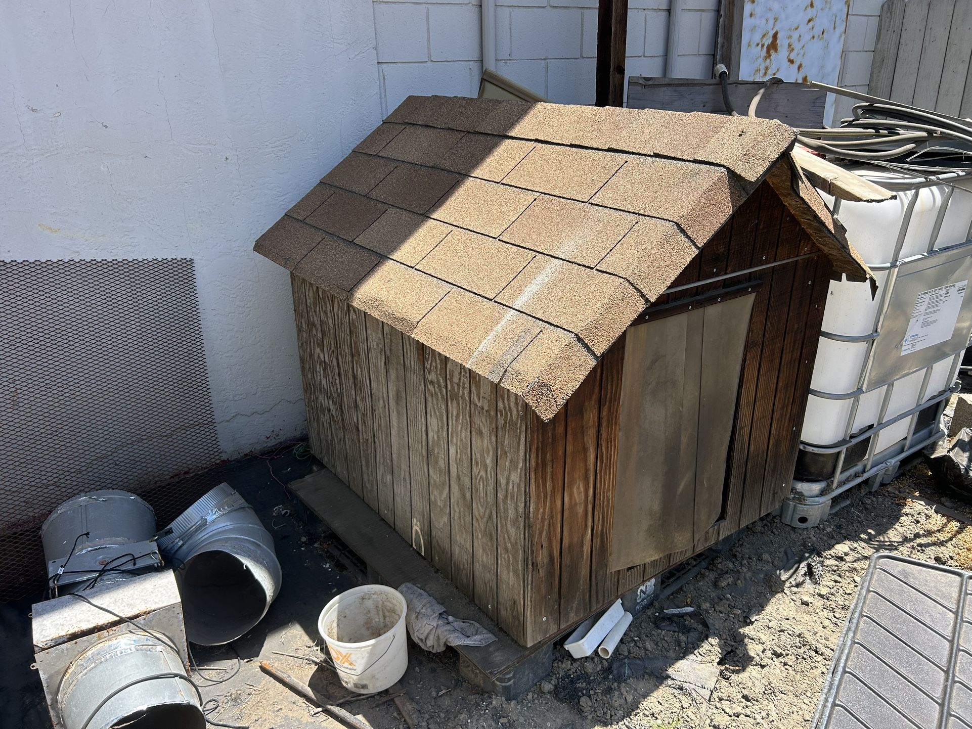 Dog House