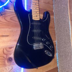 Epiphone  By Gibson Guitar / With Custom Coffin Case