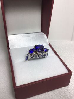 Fashion Ring size 7.5