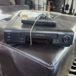 Sony VCR Model SLV-679HF
