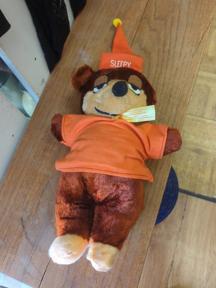 Vintage Travelodge Sleepy Bear Stuffed Animal Original Tag