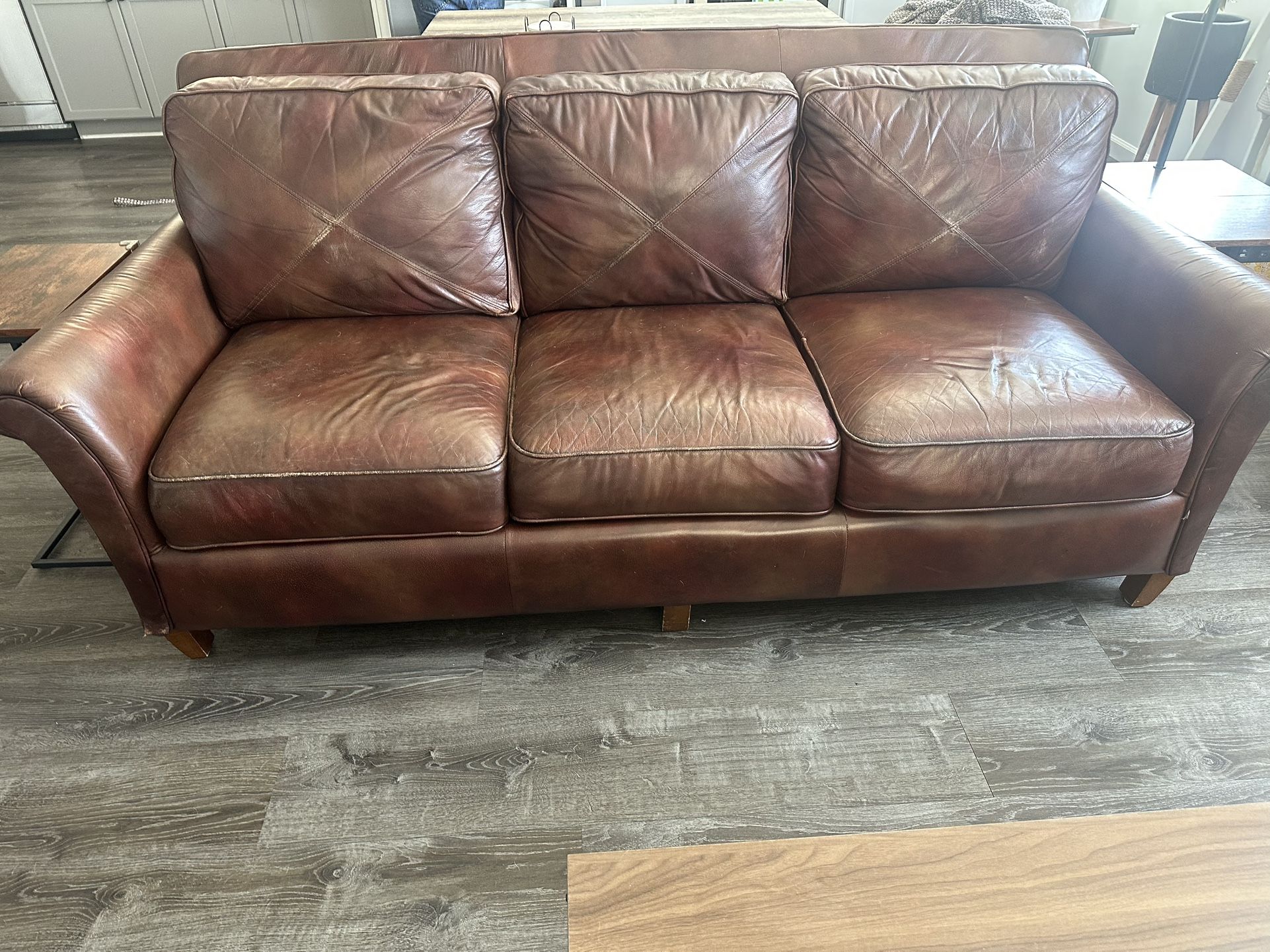 La-Z-Boy Leather Sofa Free