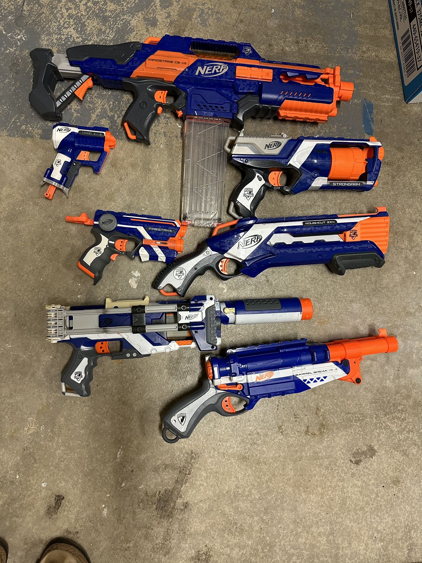 7 Nerf guns