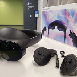 Meta Quest Pro VR Headset 