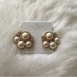 Kate Spade Pearl Cluster earrings 