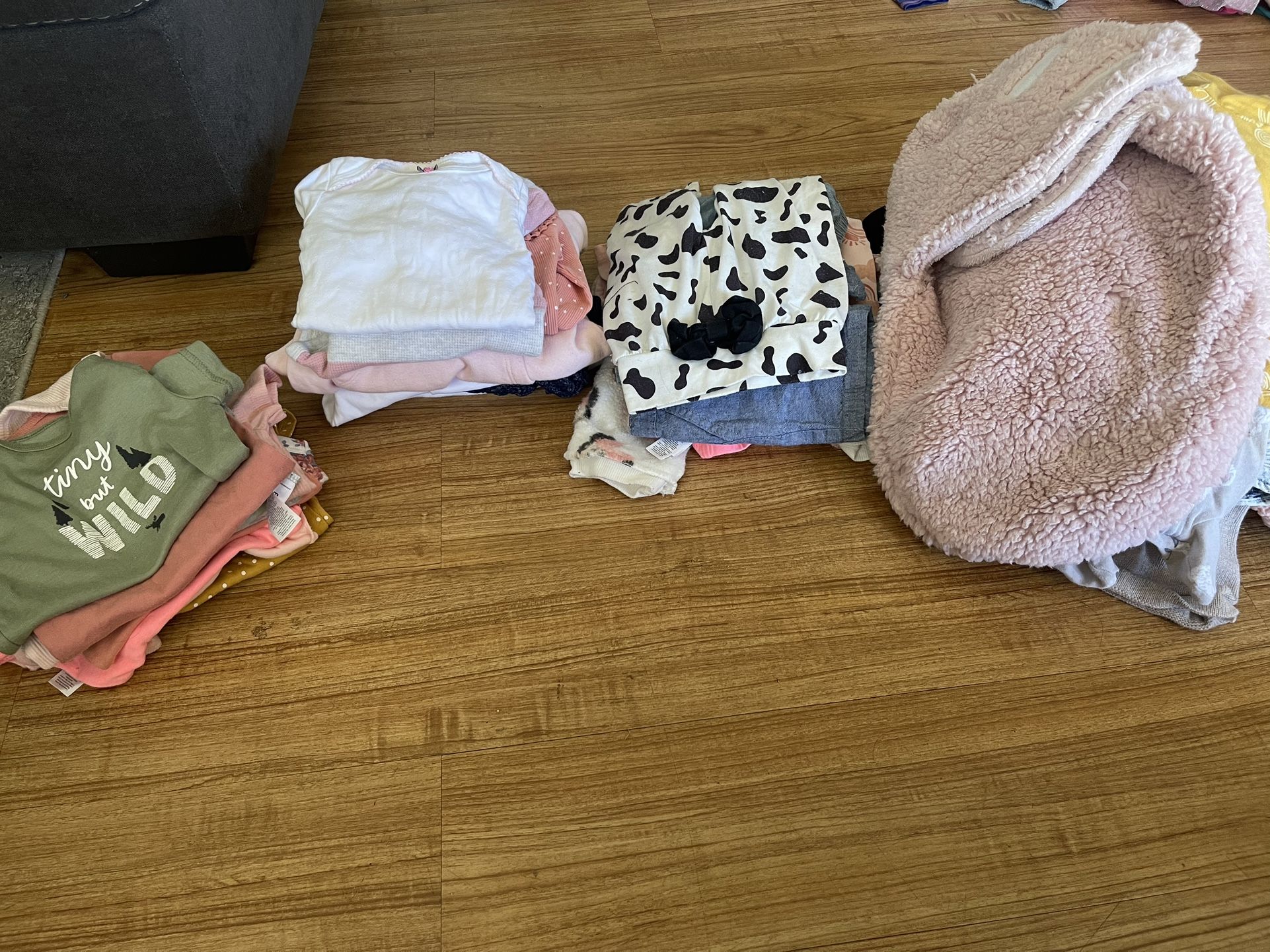 Baby Girl Clothes 6-9 Months
