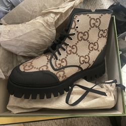 Gucci Boots 
