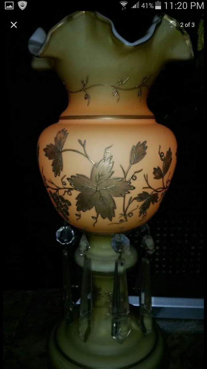 Set of urns or huracan lamps