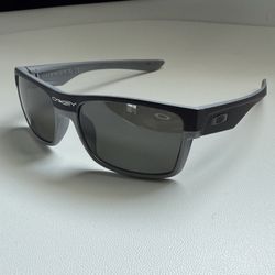 Oakley sunglasses $20