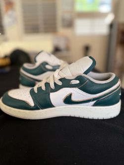 Nike Air Jordan 1