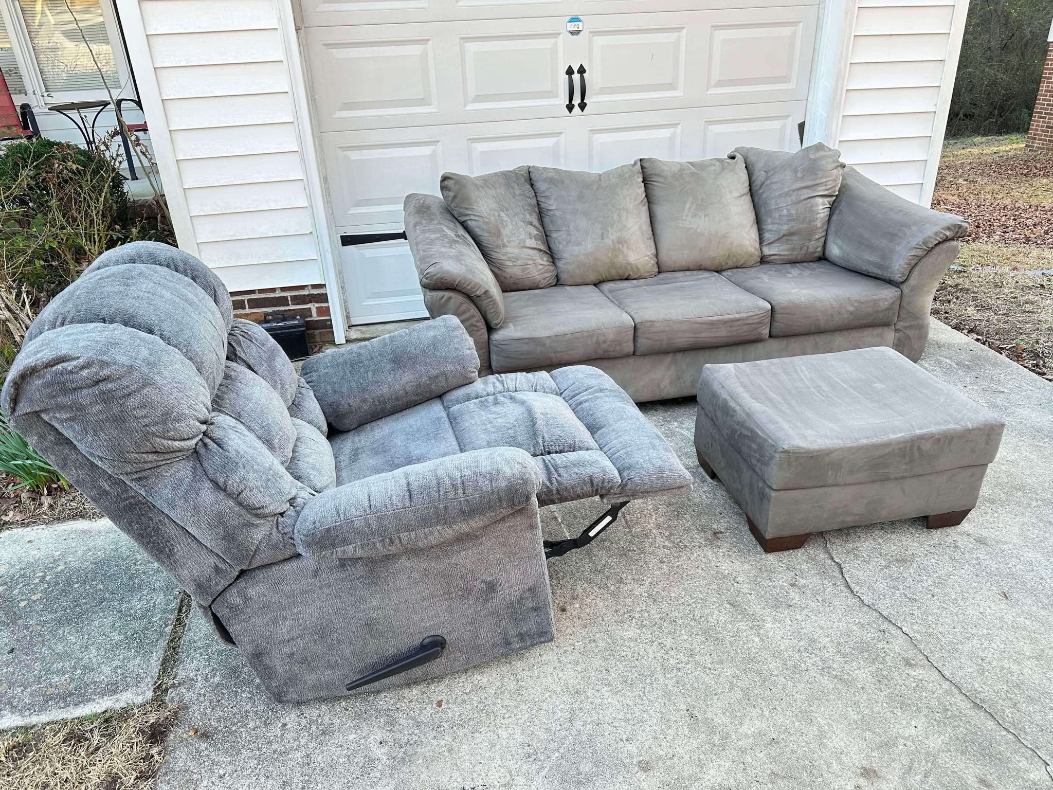 Couch, Recliner