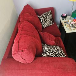 Nice sofas  smoke free no rips or damages, 2 pieces set.
