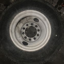 295/75 22.5 Rim &tire