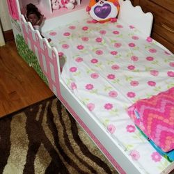 Dollhouse Style Toddler Bed Pink with Bed Rails


