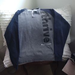 Thrive  Kaiser Permanente Women's Sweater Size Small  Could  be Medium