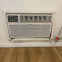 Koldfront Wall Air Conditioner 8000 BTU 