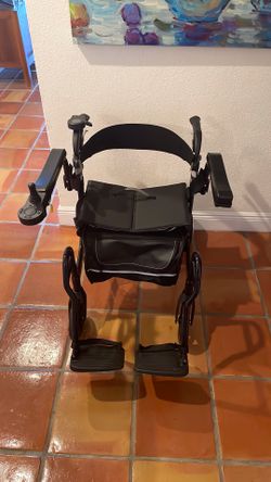 3 n 1  Electric Rollator /Wheelchair /Walker