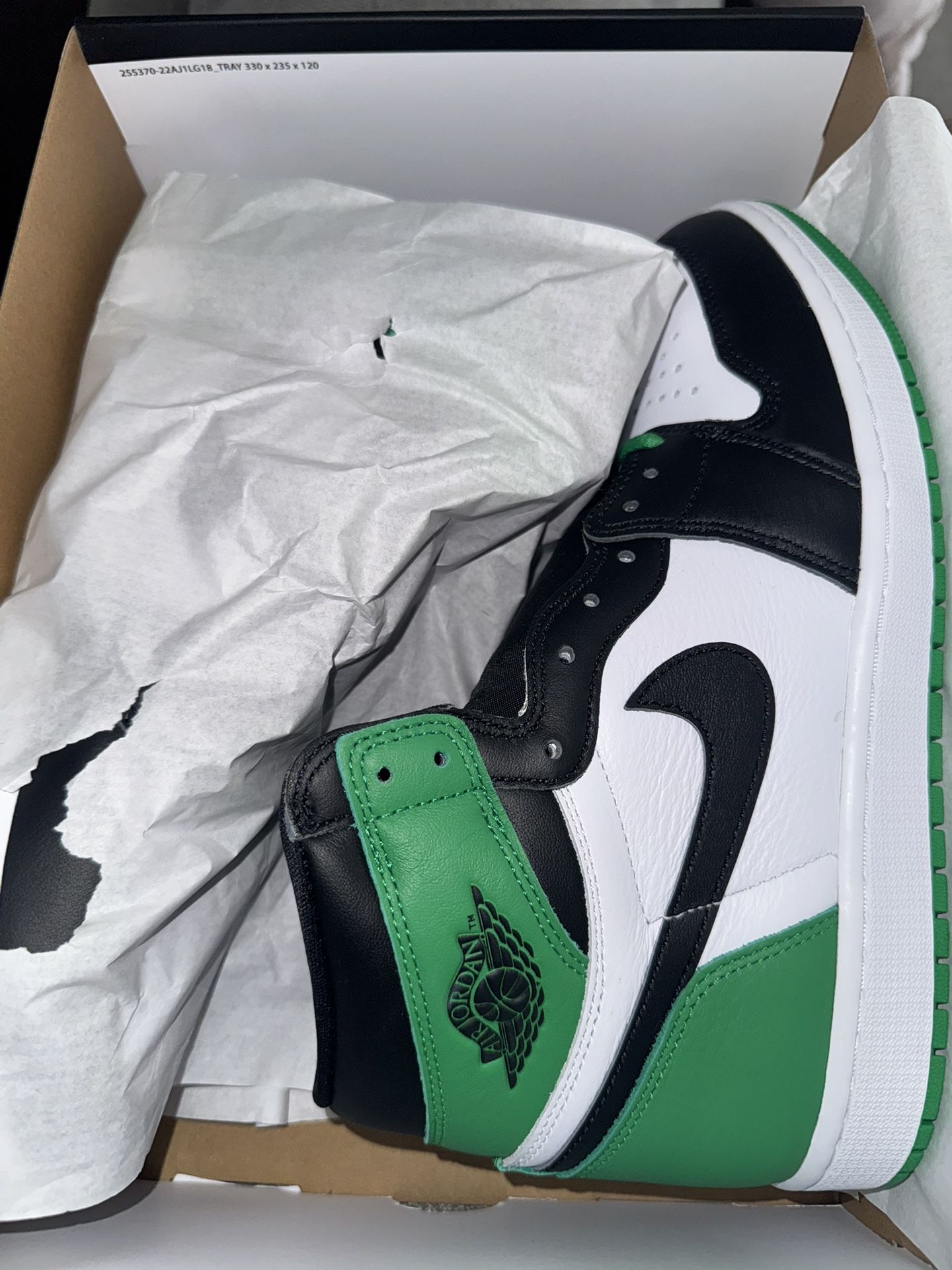 Retro 1 Lucky Green