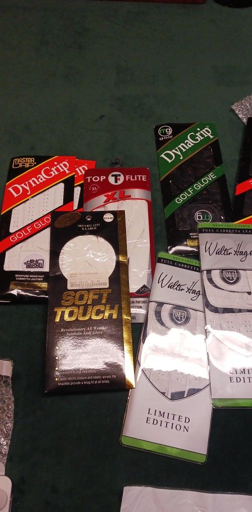 11 XL And XXL GOLF GLOVES all mix brands All Brand New In The Original Packaging All Sold As A Bundle For $55