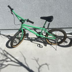 GT green bike and blue diamondback 80$ each