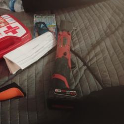 Milwaukee 3/8 Impact Wrench With Battery