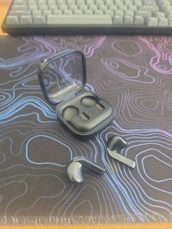 Samsung Galaxy Bubs 4
