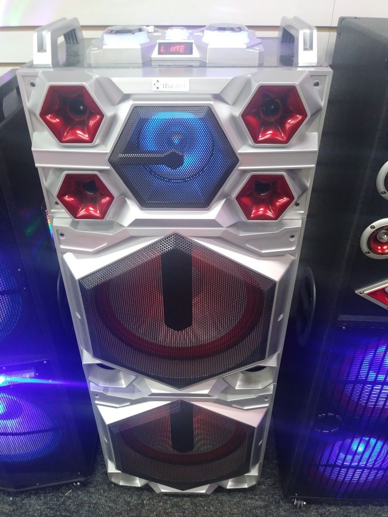 BRAND NEW 10,000 WATT IBASTEK BLUETOOTH SPEAKER