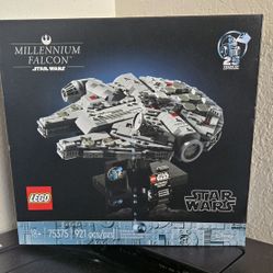 Lego Star Wars Millennium Falcon NIB
