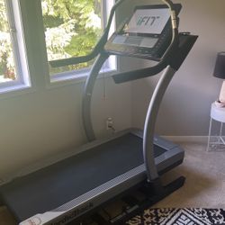 Nordictrack X22i Treadmill