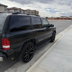 2003 Chevy Tahoe