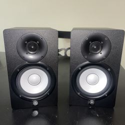 Yamaha HS5 Studio Speaker Monitors 