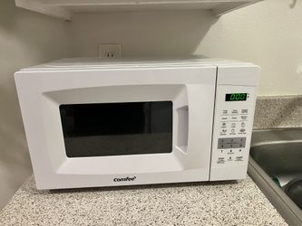 Microwave- Great Condition
