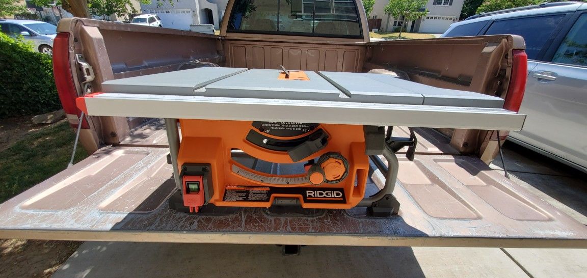 Ridgid 10in Table Saw