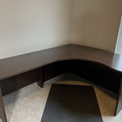 L Shaped Desk