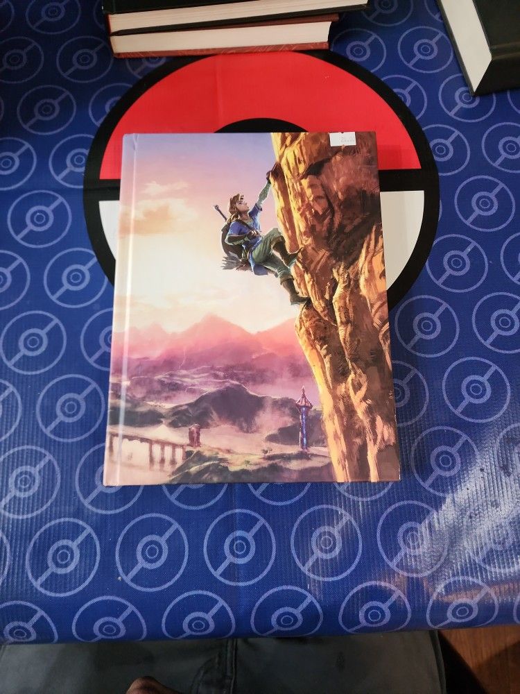 Zelda Breath Of The Wild Official COLLECTORS EDITION STRATEGY GUIDE $20